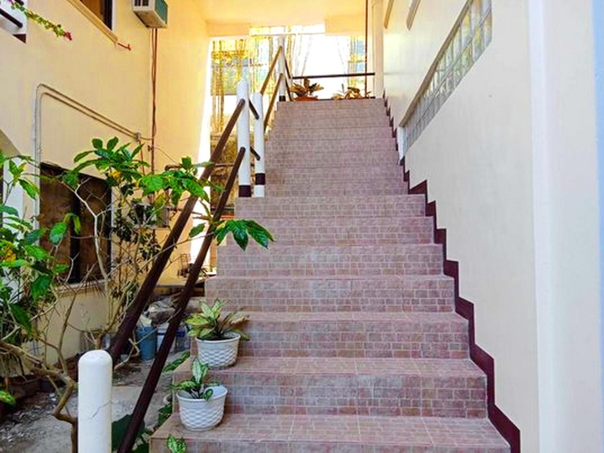 Lukay Las Brisas Balabag  Exterior photo