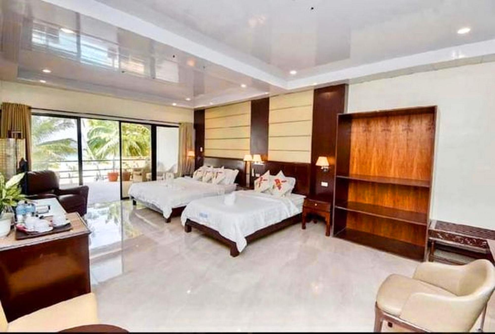 Lukay Las Brisas Balabag  Exterior photo