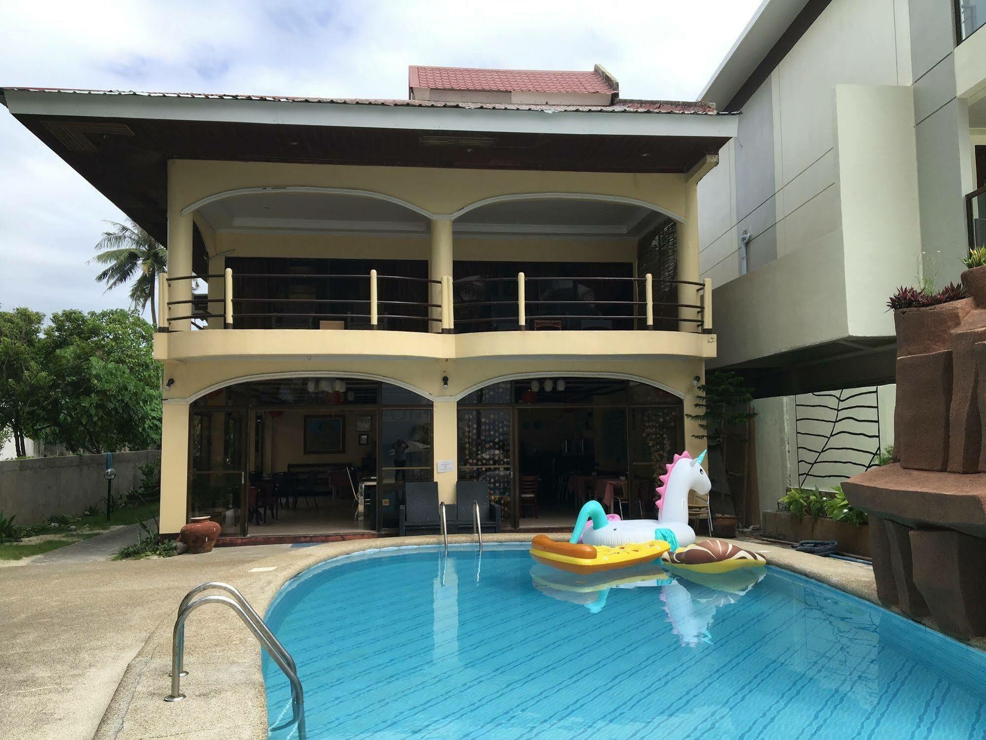 Lukay Las Brisas Balabag  Exterior photo