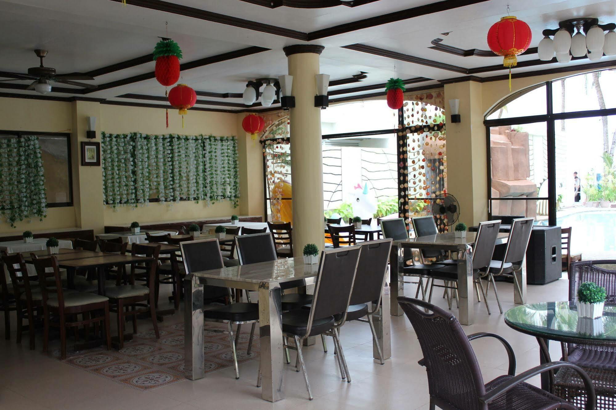 Lukay Las Brisas Balabag  Exterior photo